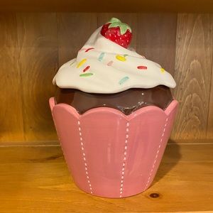 Cupcake Cookie Jar